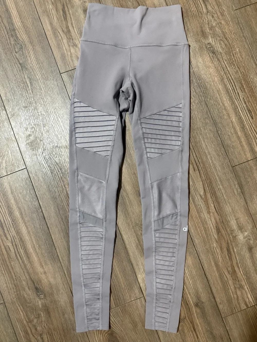 Alo Yoga High Rise Moto Leggings Purple Dusk Gray Alosoft XS Athletic Wear